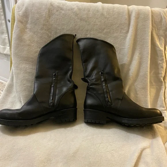 Motorcycle boots - Picture 3 of 4